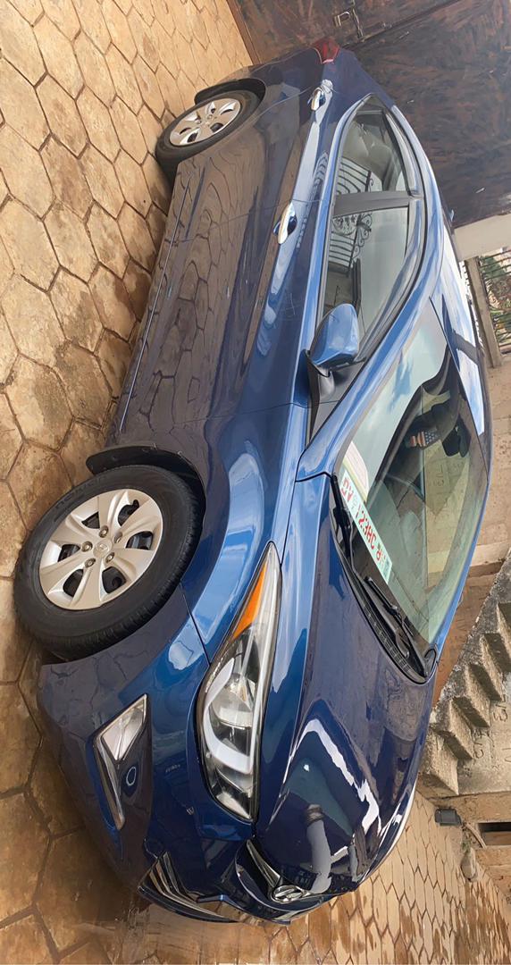 2016 Hyundai Elantra Basic