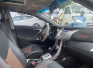 2012 Hyundai Elantra full Option