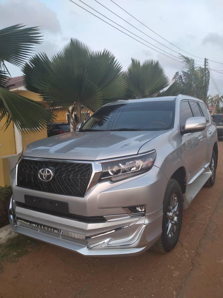 2016 toyota Land Cruiser