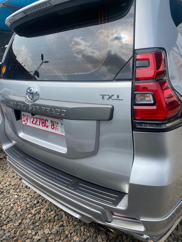 2016 toyota Land Cruiser