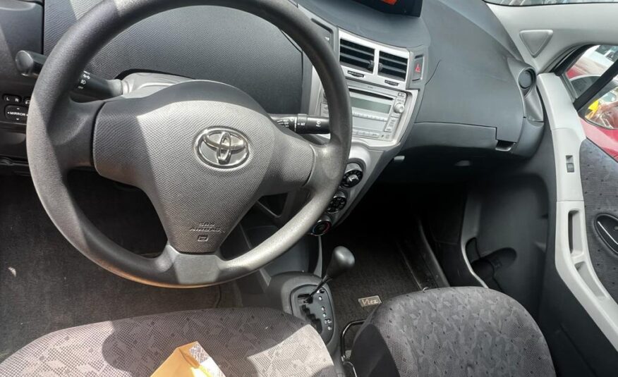 2010 Toyota Vitz