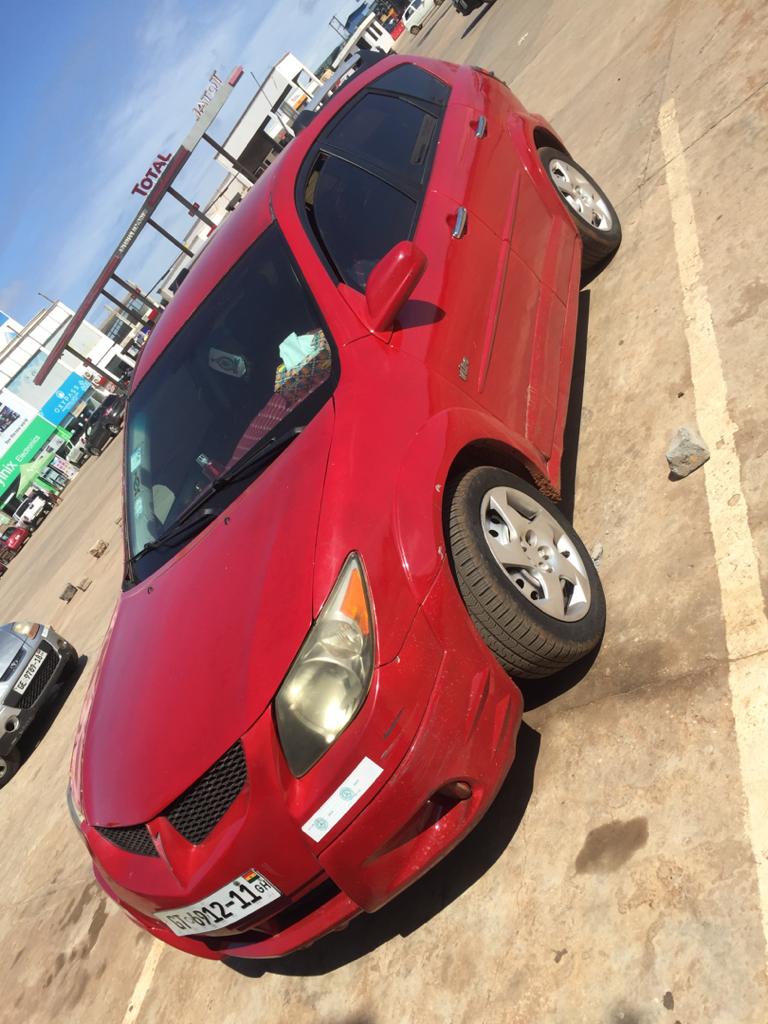 2007 Pontiac vibe Hatchback